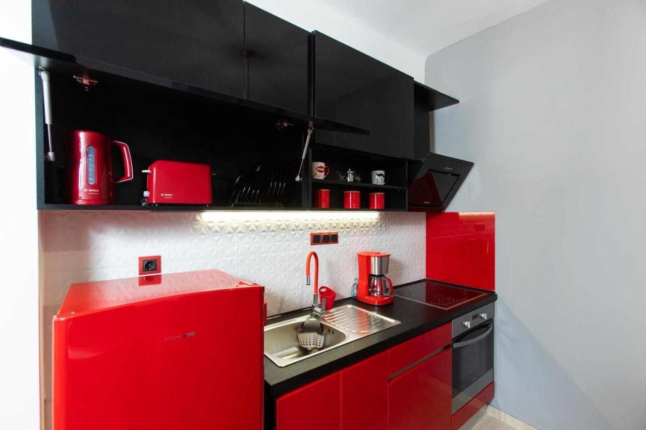 סלוניקי Downtown Luxury Boutique Suites : The Red Suite מראה חיצוני תמונה