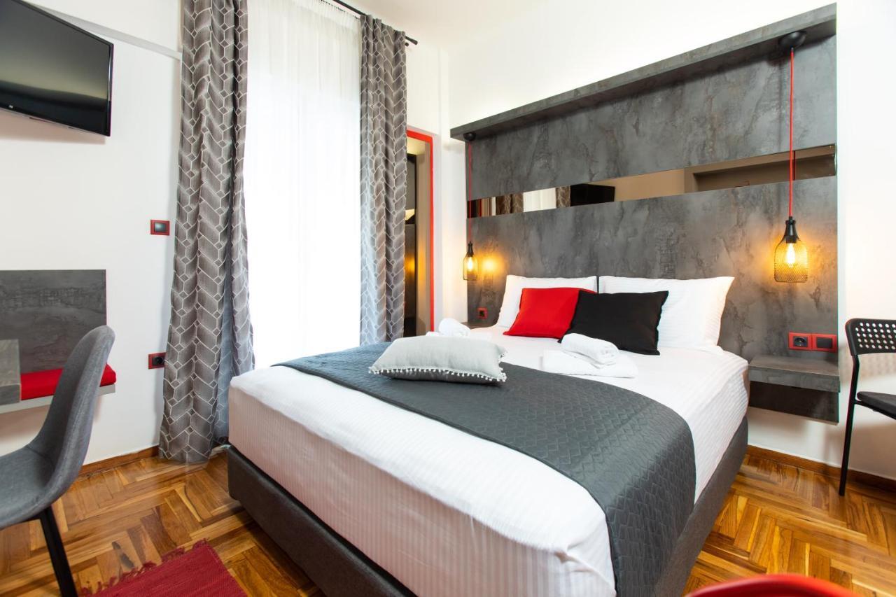 סלוניקי Downtown Luxury Boutique Suites : The Red Suite מראה חיצוני תמונה