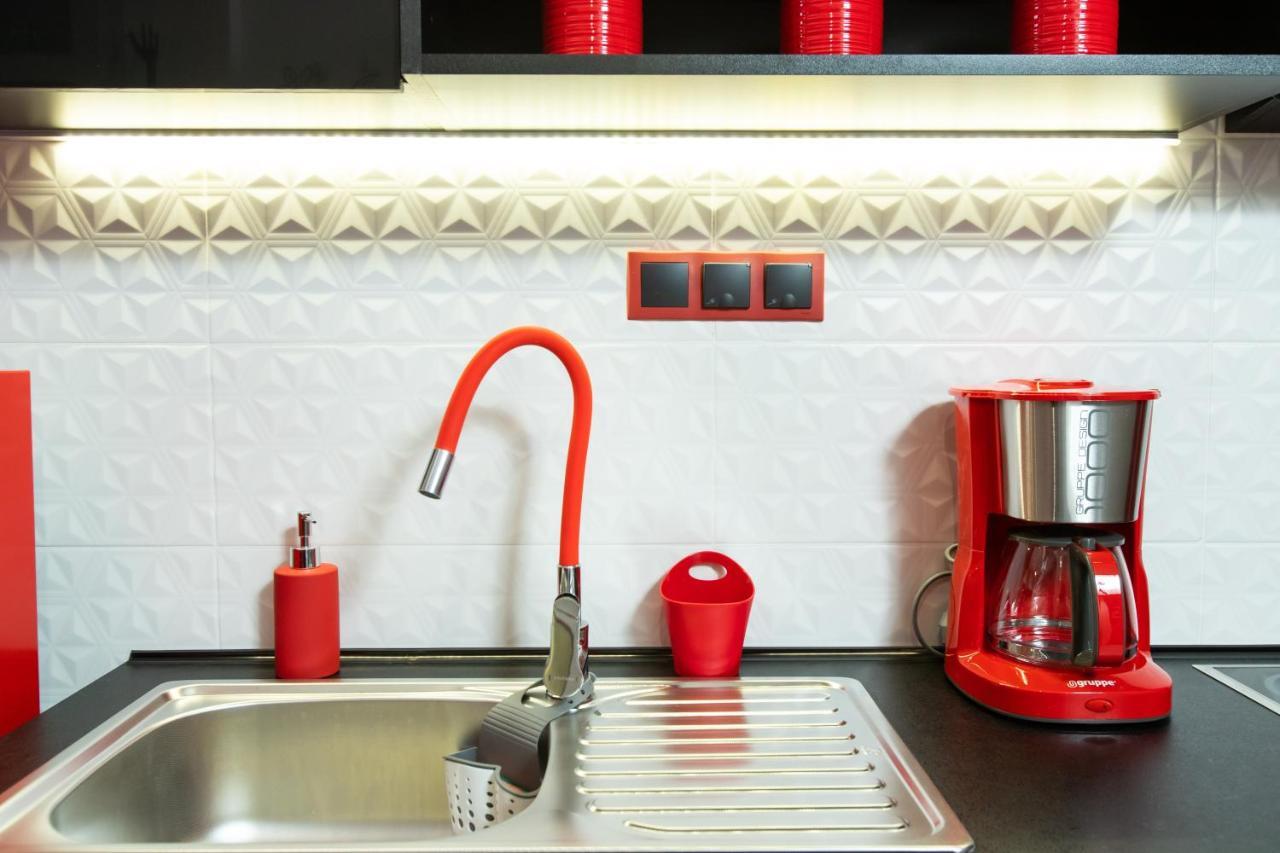סלוניקי Downtown Luxury Boutique Suites : The Red Suite מראה חיצוני תמונה