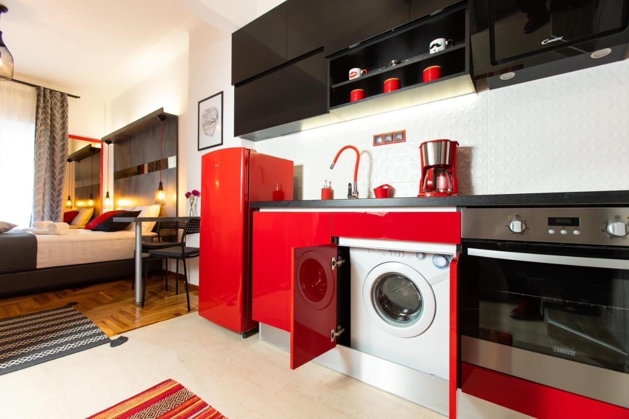 סלוניקי Downtown Luxury Boutique Suites : The Red Suite מראה חיצוני תמונה